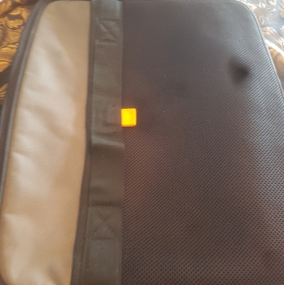 Laptop Briefcase - Picture 3 of 4
